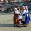 image046